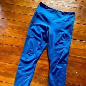 Zyia Light N Tight Blue leggings with pockets